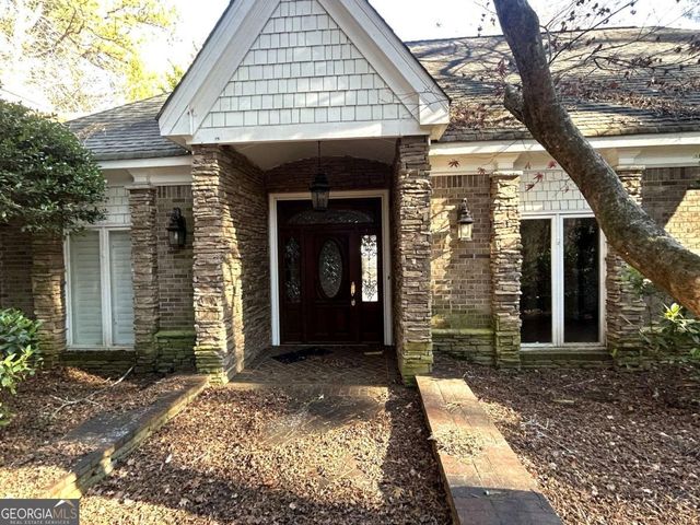 13039 Freemanville Road, Alpharetta, GA 30004