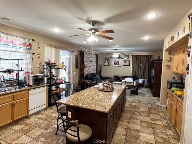 6356 Katrina Place, Palmdale, CA 93552