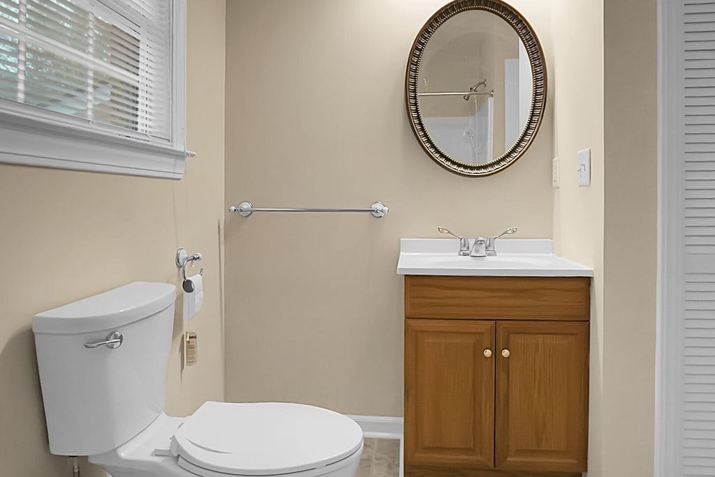 Image 14 of property listing at 429 Sandhill Road, Dorchester, SC 29437