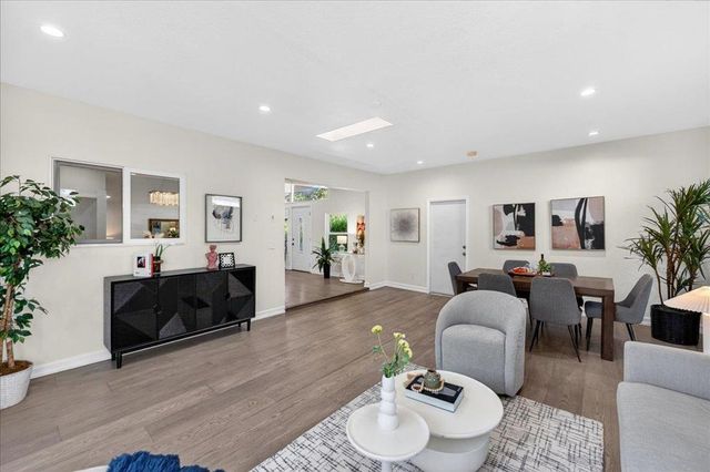 854 Lakewood Drive, Sunnyvale, CA 94089