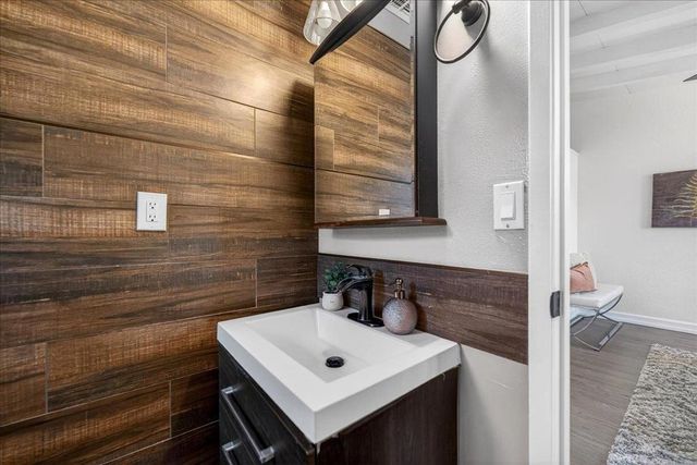 854 Lakewood Drive, Sunnyvale, CA 94089