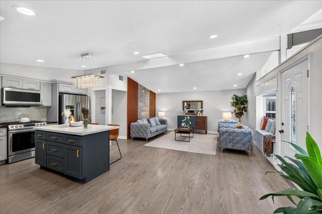 854 Lakewood Drive, Sunnyvale, CA 94089