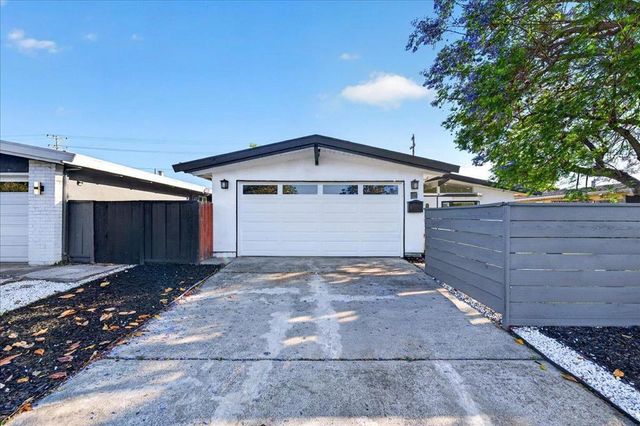 854 Lakewood Drive, Sunnyvale, CA 94089