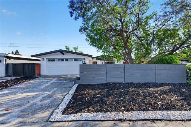 854 Lakewood Drive, Sunnyvale, CA 94089