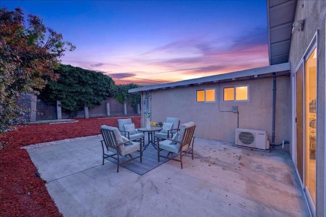 854 Lakewood Drive, Sunnyvale, CA 94089