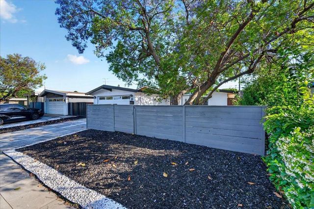 854 Lakewood Drive, Sunnyvale, CA 94089