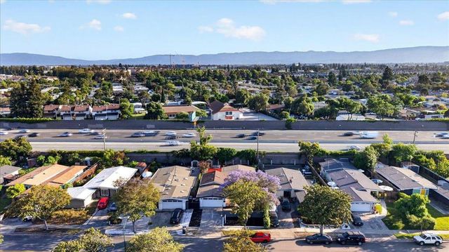 854 Lakewood Drive, Sunnyvale, CA 94089