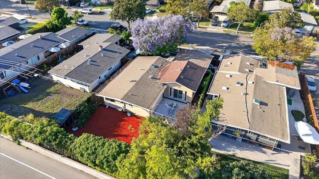 854 Lakewood Drive, Sunnyvale, CA 94089
