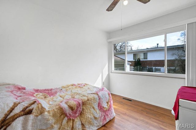 2620 Belair Terrace, Florissant, MO 63033