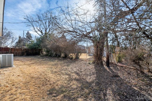 2620 Belair Terrace, Florissant, MO 63033