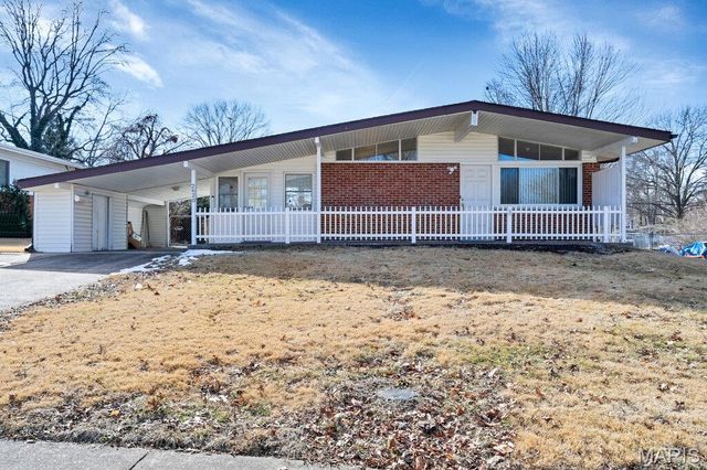 2620 Belair Terrace, Florissant, MO 63033