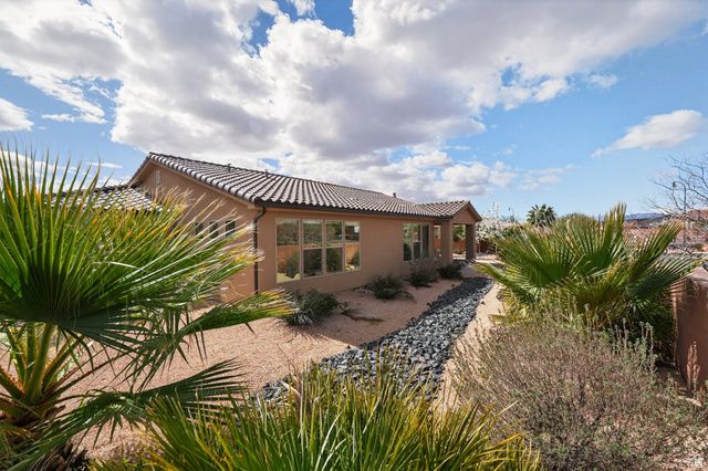 284 W VIA MODELO, Washington, UT 84780