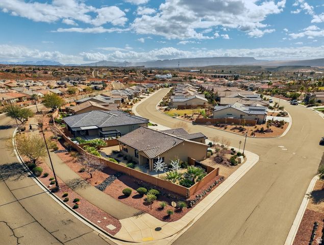 284 W VIA MODELO, Washington, UT 84780