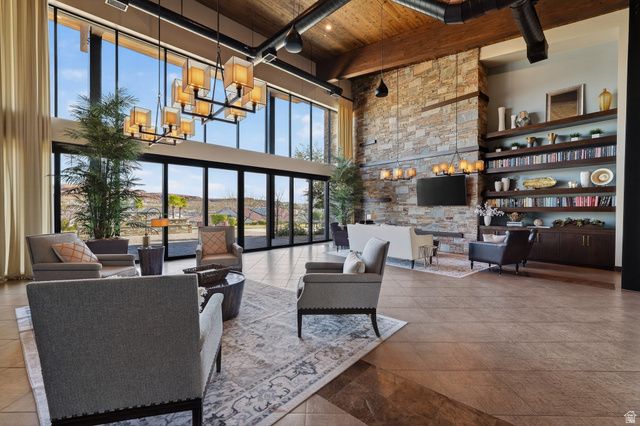 284 W VIA MODELO, Washington, UT 84780