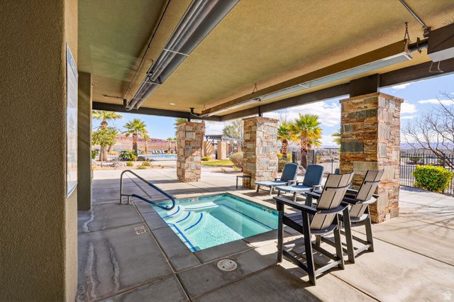 284 W VIA MODELO, Washington, UT 84780