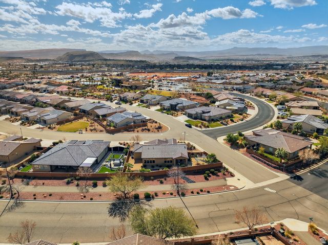 284 W VIA MODELO, Washington, UT 84780