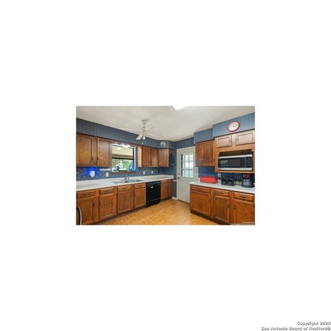 342 Turner, Pleasanton, TX 78064