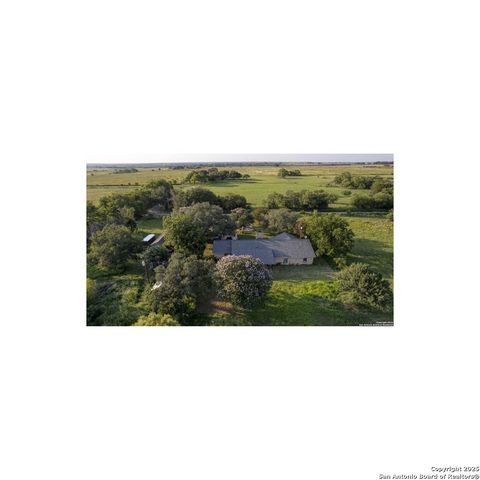 342 Turner, Pleasanton, TX 78064