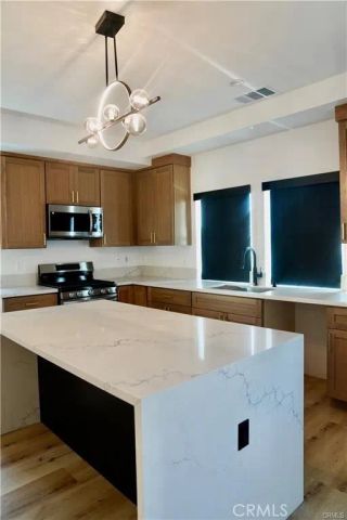 6747 Pickering, Whittier, CA 90601