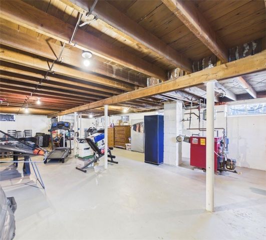 185 Vineyard Road, Warwick, RI 02889