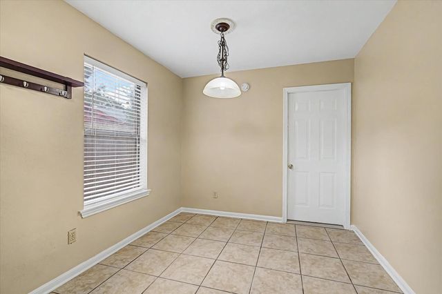 7315 Foxside Lane, Humble, TX 77338