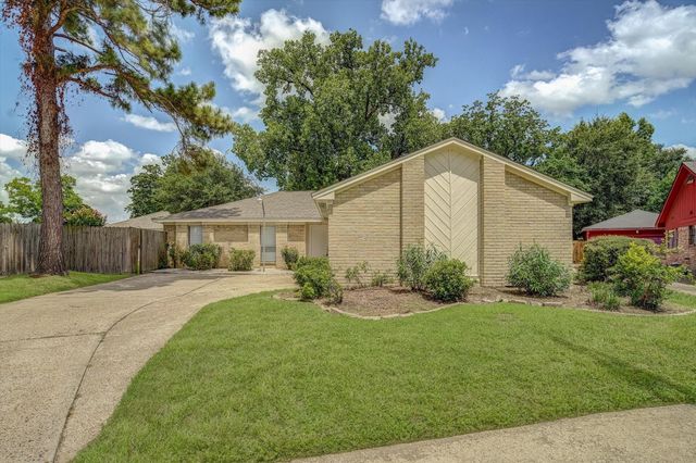 7315 Foxside Lane, Humble, TX 77338
