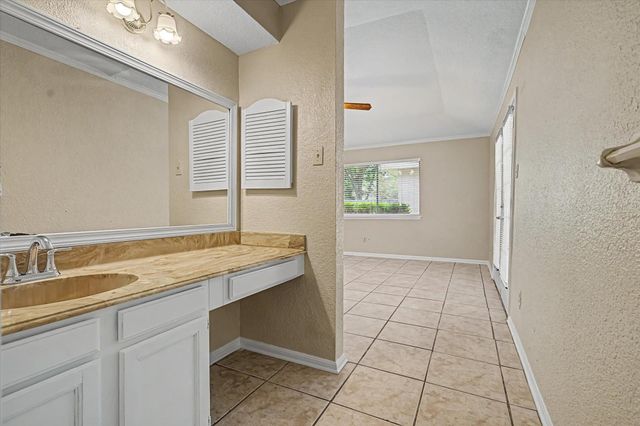 7315 Foxside Lane, Humble, TX 77338