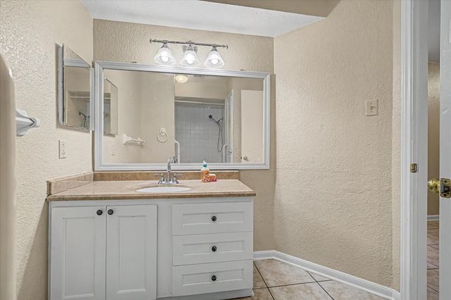7315 Foxside Lane, Humble, TX 77338