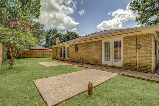 7315 Foxside Lane, Humble, TX 77338