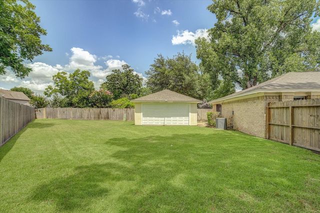 7315 Foxside Lane, Humble, TX 77338