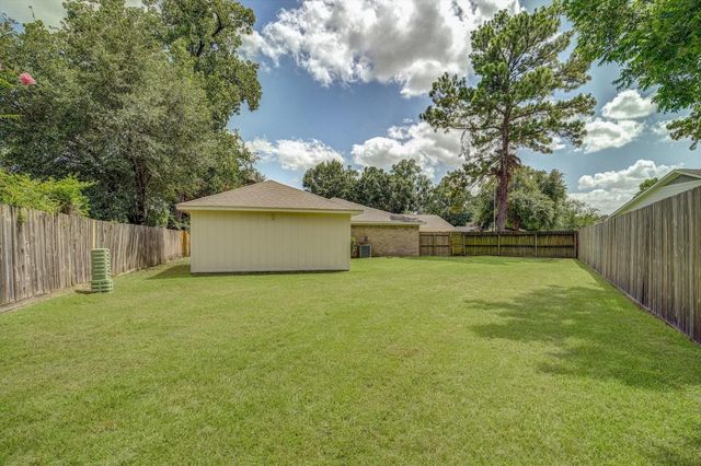 7315 Foxside Lane, Humble, TX 77338