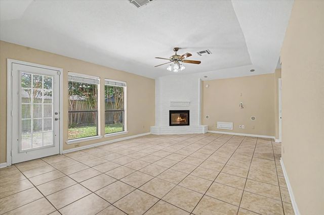 7315 Foxside Lane, Humble, TX 77338