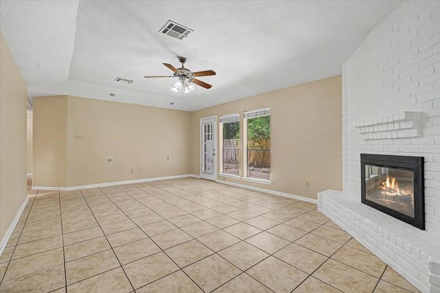 7315 Foxside Lane, Humble, TX 77338