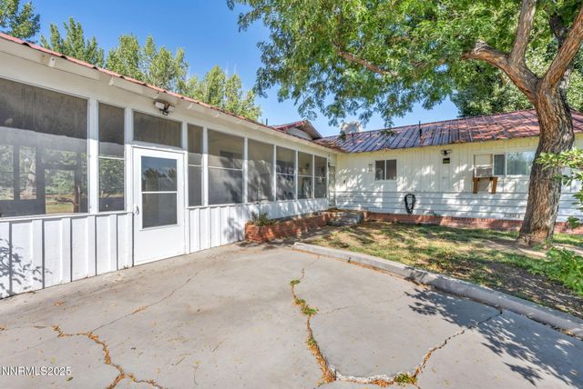 2998 Alcorn Road, Fallon, NV 89406