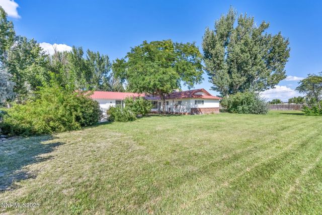 2998 Alcorn Road, Fallon, NV 89406