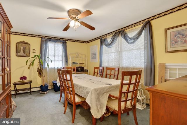 3272 PHILMONT AVE, Huntingdon Valley, PA 19006