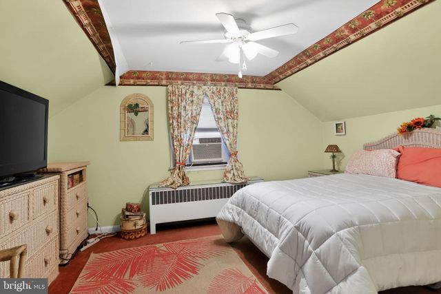 3272 PHILMONT AVE, Huntingdon Valley, PA 19006