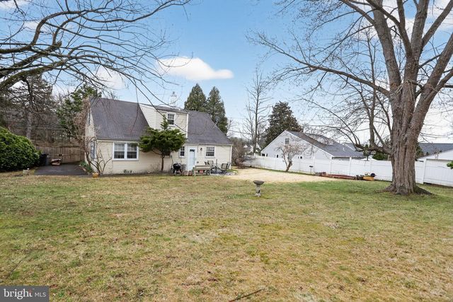 3272 PHILMONT AVE, Huntingdon Valley, PA 19006