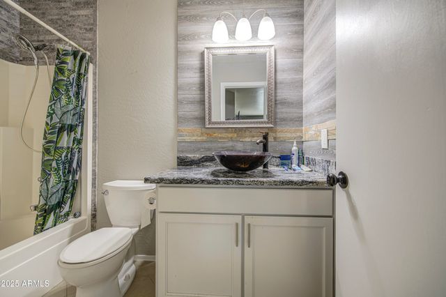 15815 W WASHINGTON Street, Goodyear, AZ 85338