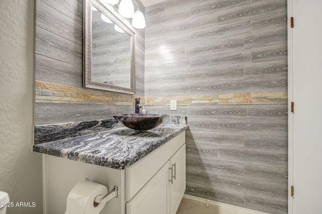 15815 W WASHINGTON Street, Goodyear, AZ 85338