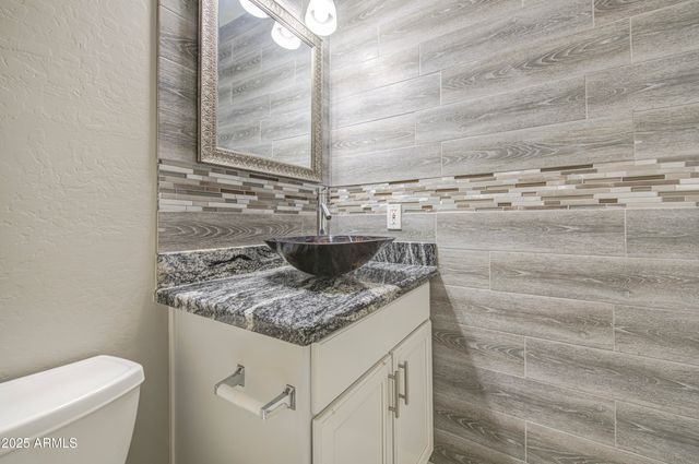 15815 W WASHINGTON Street, Goodyear, AZ 85338