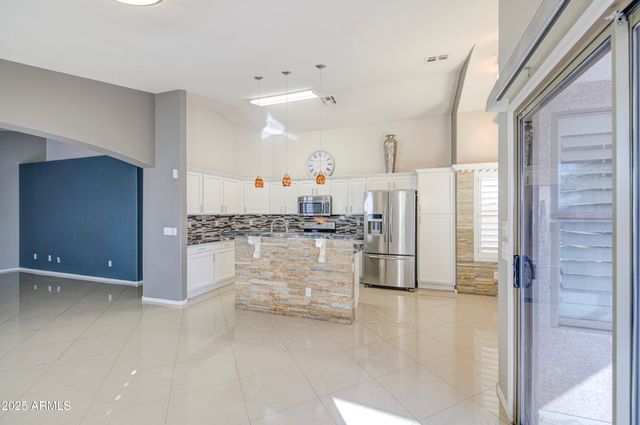 15815 W WASHINGTON Street, Goodyear, AZ 85338