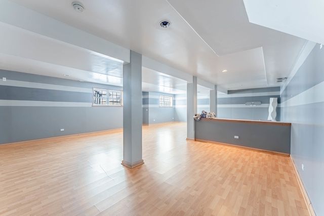 271 Stonegate Road, Bolingbrook, IL 60440