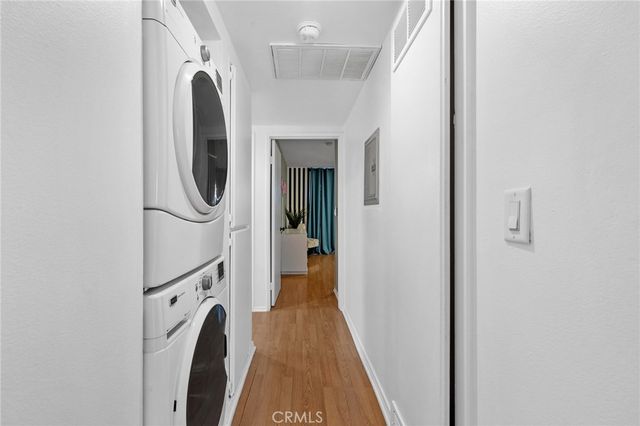 15015 Sherman Way 314, Van Nuys, CA 91405