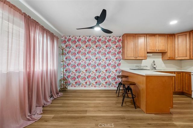 15015 Sherman Way 314, Van Nuys, CA 91405