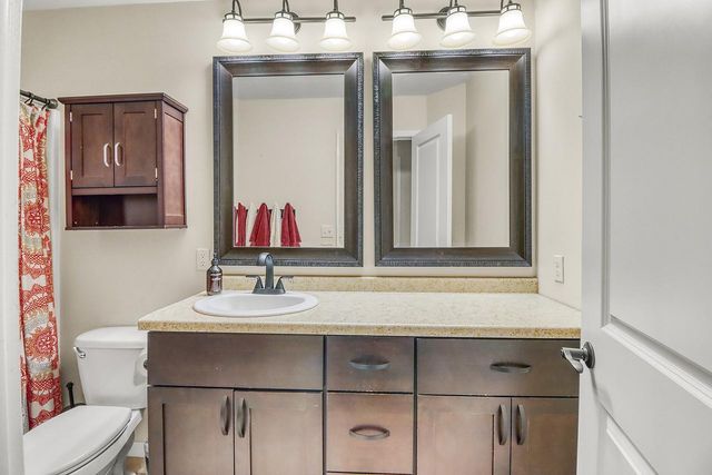 267 34th Avenue E, West Fargo, ND 58078