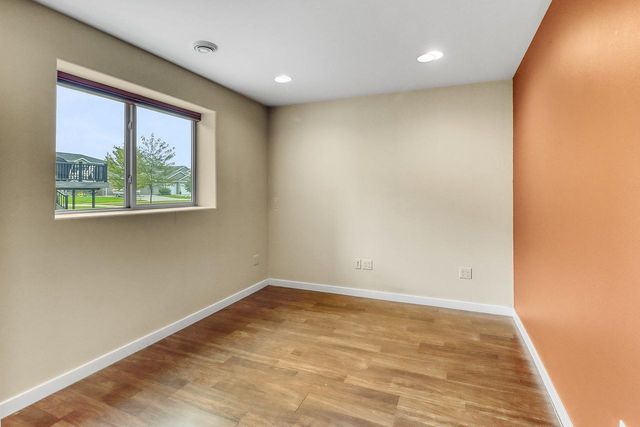 267 34th Avenue E, West Fargo, ND 58078