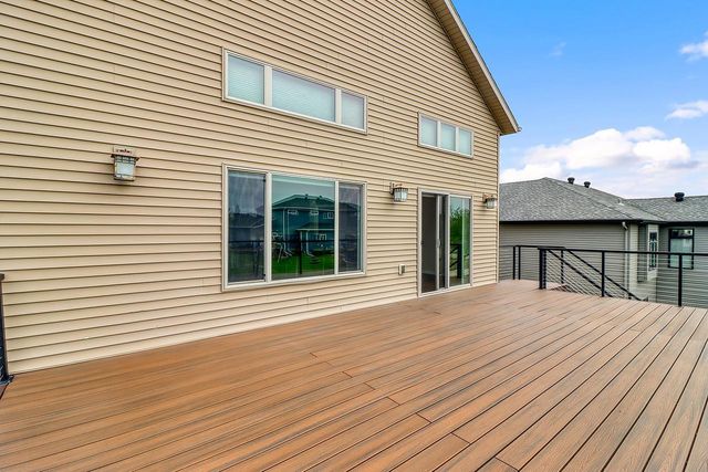 267 34th Avenue E, West Fargo, ND 58078