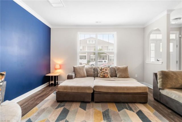 304 Fishers CT, Hampton, VA 23666
