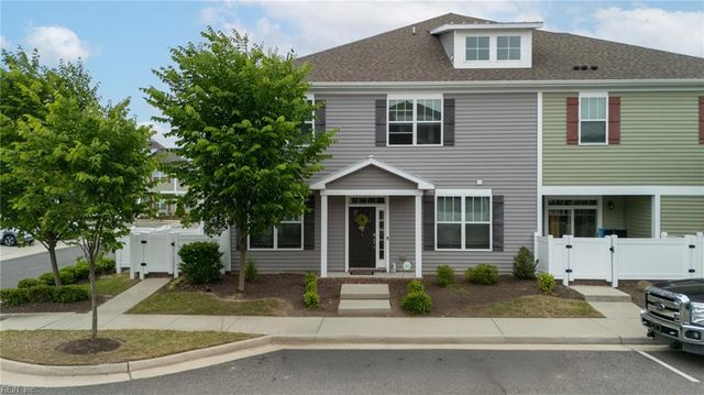 304 Fishers CT, Hampton, VA 23666